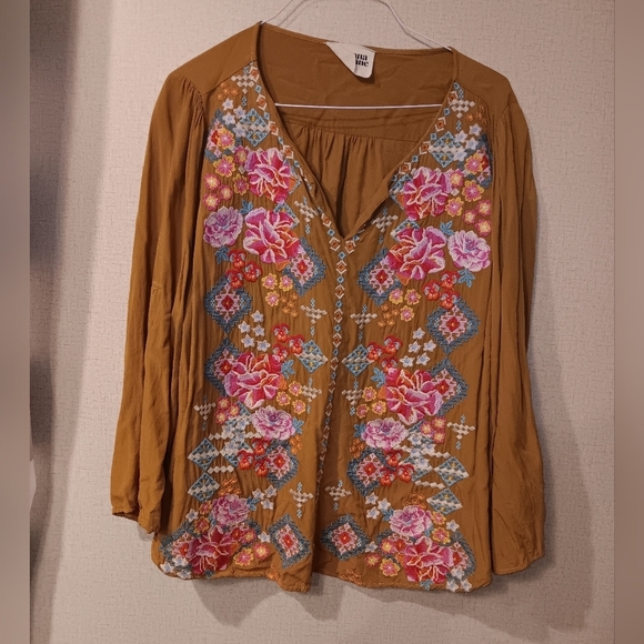 Savanna Jane Tops - Savanna Jane 1X Mustard Floral Embroidered Buttons Long Sleeve Blouse boho